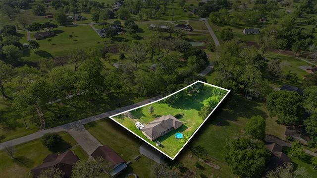 1112 Knox Lane, Wharton, TX 77488