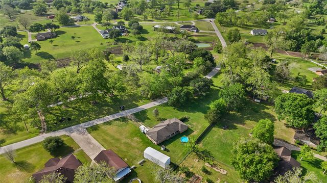 1112 Knox Lane, Wharton, TX 77488