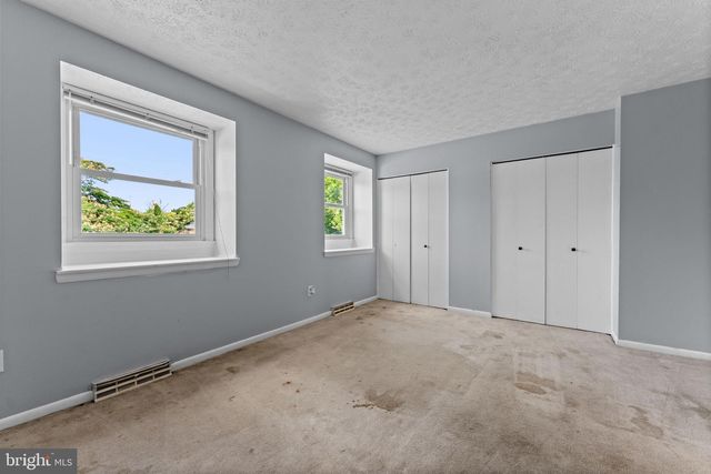 5260 MULBERRY CT, Stephens City, VA 22655