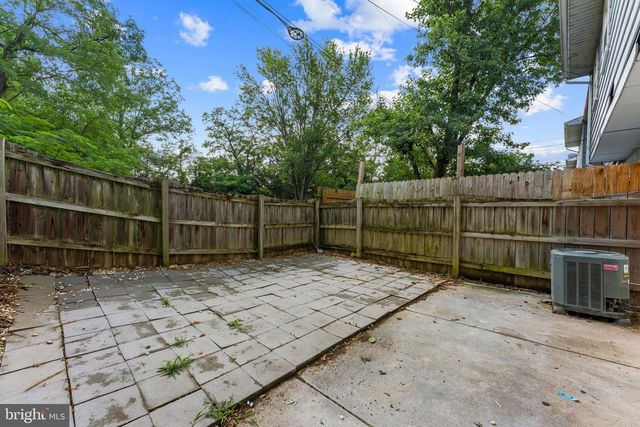 5260 MULBERRY CT, Stephens City, VA 22655