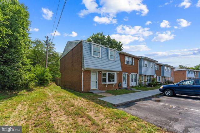 5260 MULBERRY CT, Stephens City, VA 22655
