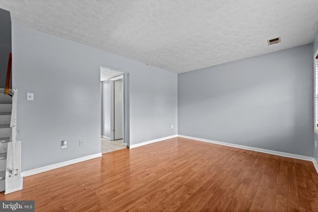 5260 MULBERRY CT, Stephens City, VA 22655