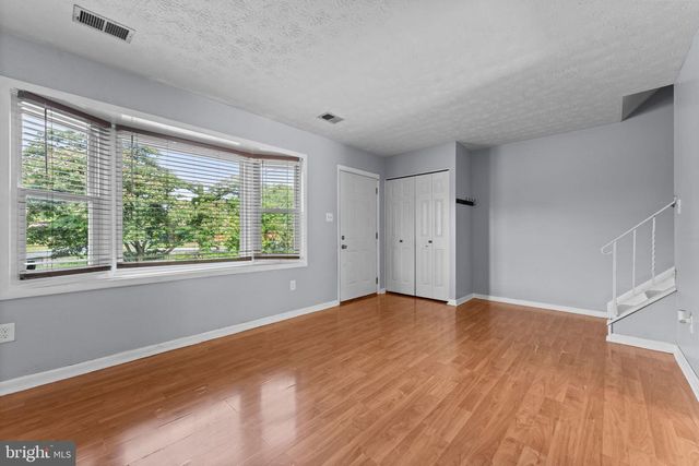 5260 MULBERRY CT, Stephens City, VA 22655