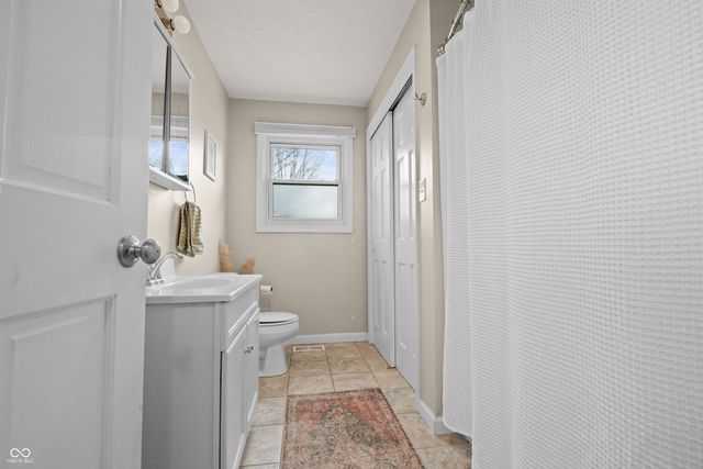 6630 S Cross Street, Pendleton, IN 46064