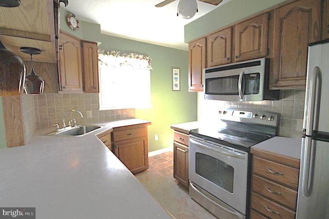 414 TYSON RD, Schwenksville, PA 19473