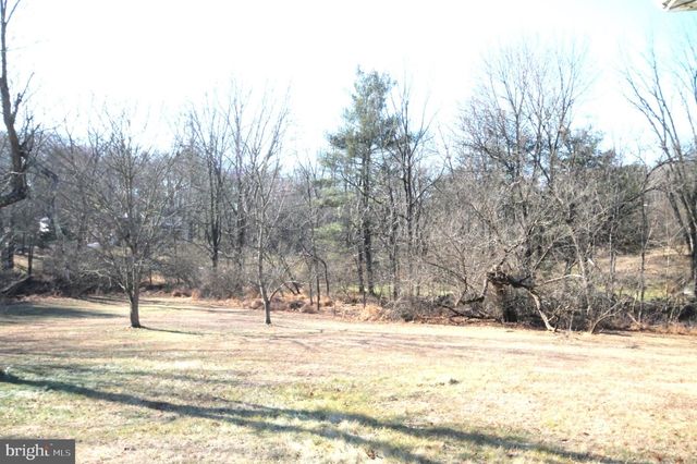 414 TYSON RD, Schwenksville, PA 19473