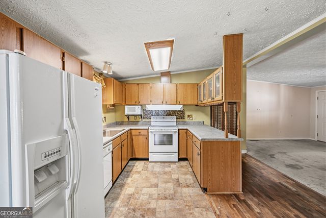 188 Deptula Road, Jackson, GA 30233