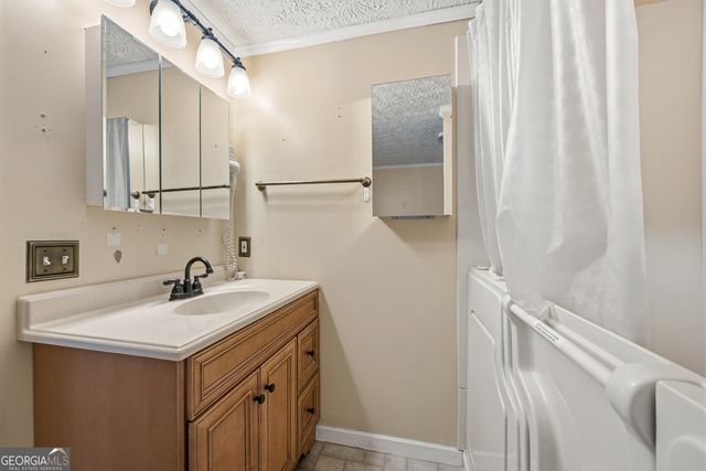 188 Deptula Road, Jackson, GA 30233