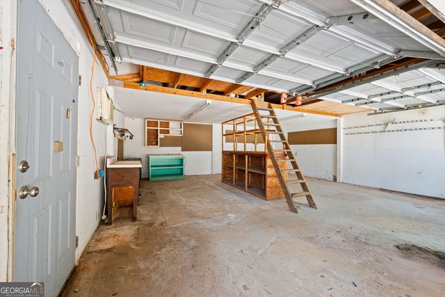 188 Deptula Road, Jackson, GA 30233