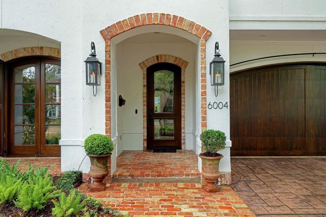 6004 Lake Street, Houston, TX 77005