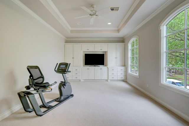 6004 Lake Street, Houston, TX 77005