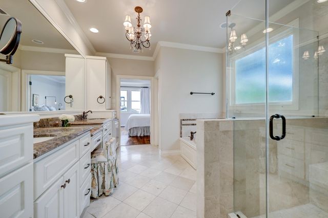 6004 Lake Street, Houston, TX 77005