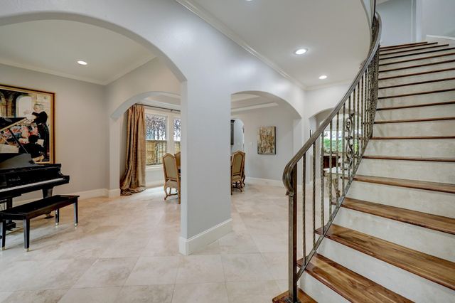6004 Lake Street, Houston, TX 77005