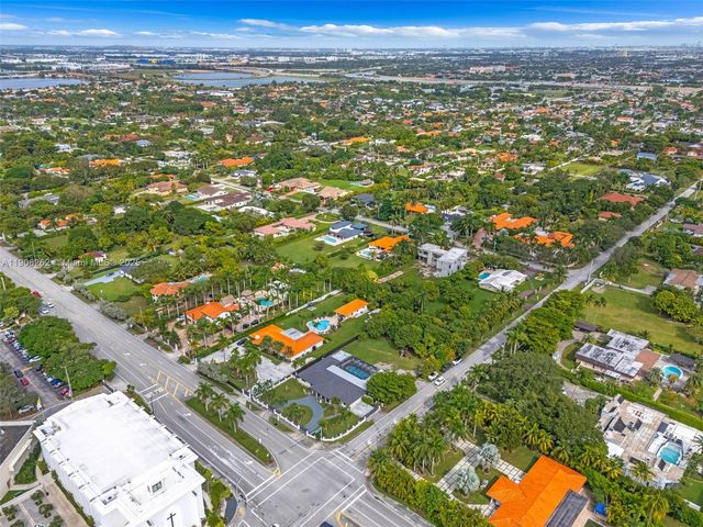 551 SW 127th Ave, Miami, FL 33184