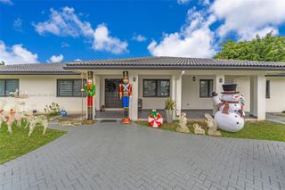 551 SW 127th Ave, Miami, FL 33184