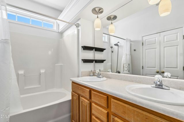 828 Nightshade Way, Raleigh, NC 27610