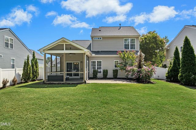 828 Nightshade Way, Raleigh, NC 27610