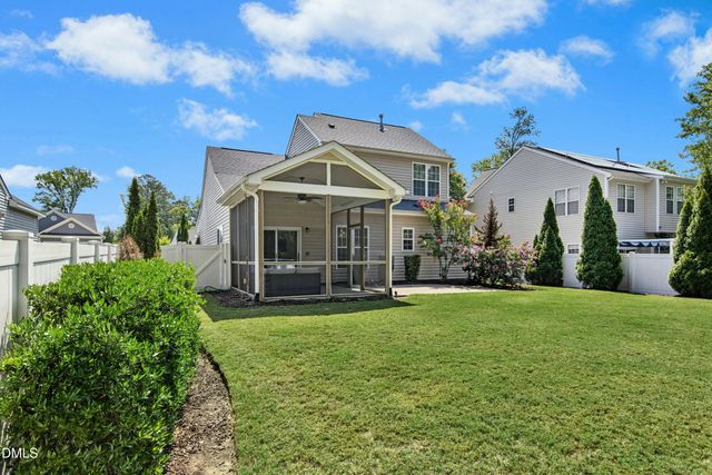 828 Nightshade Way, Raleigh, NC 27610