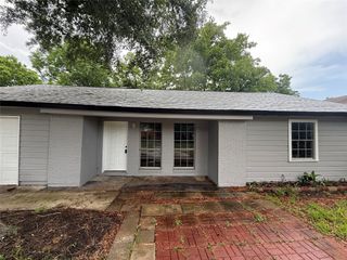11707 Segrest Drive, Houston, TX 77047