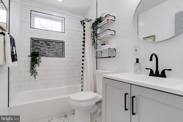 1829 HANFORD RD, Baltimore, MD 21237