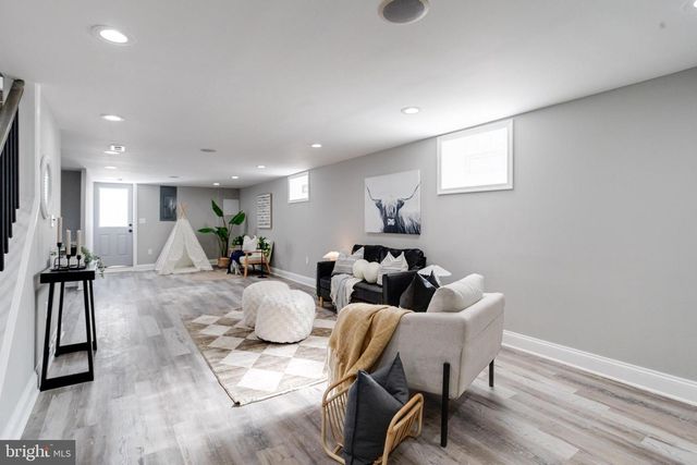 1829 HANFORD RD, Baltimore, MD 21237