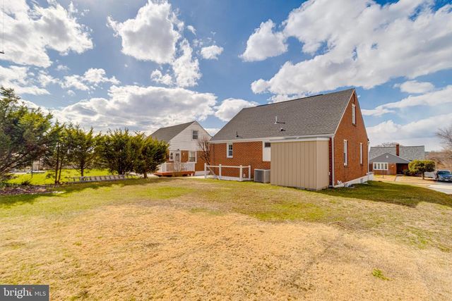 1829 HANFORD RD, Baltimore, MD 21237