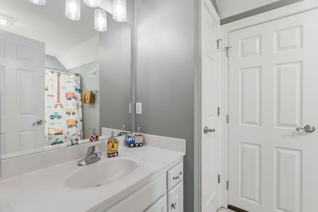 13535 Versailles Rd, Rockvale, TN 37153
