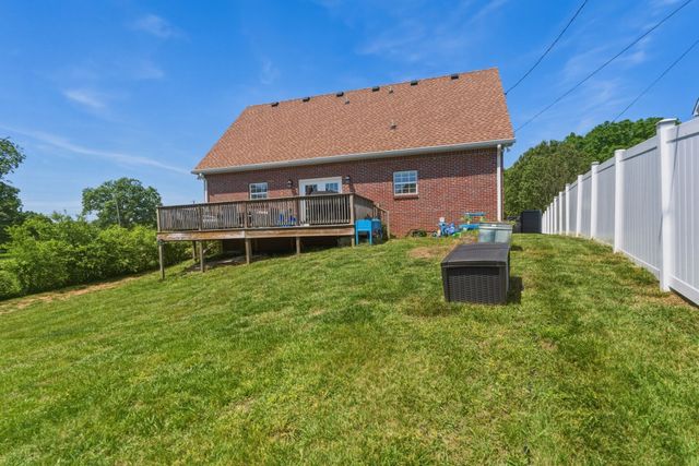 13535 Versailles Rd, Rockvale, TN 37153
