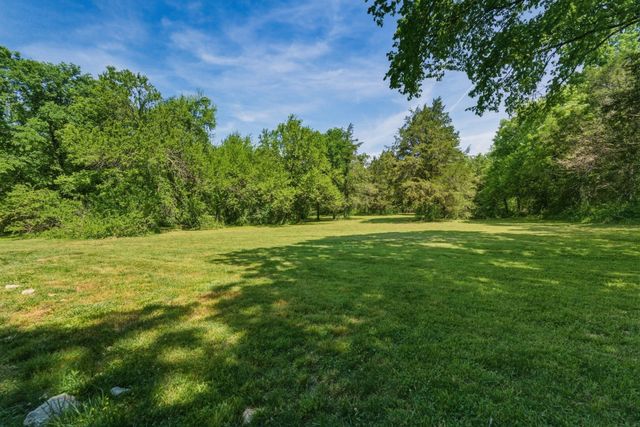 13535 Versailles Rd, Rockvale, TN 37153