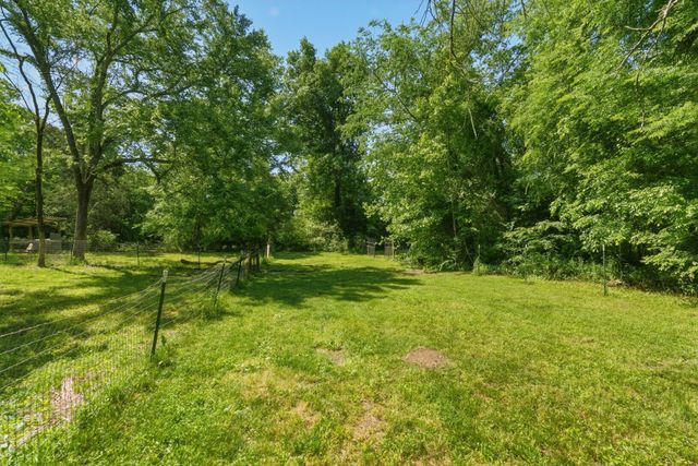 13535 Versailles Rd, Rockvale, TN 37153