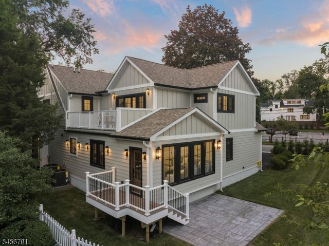 34 Pine Ter, Millburn Twp., NJ 07078