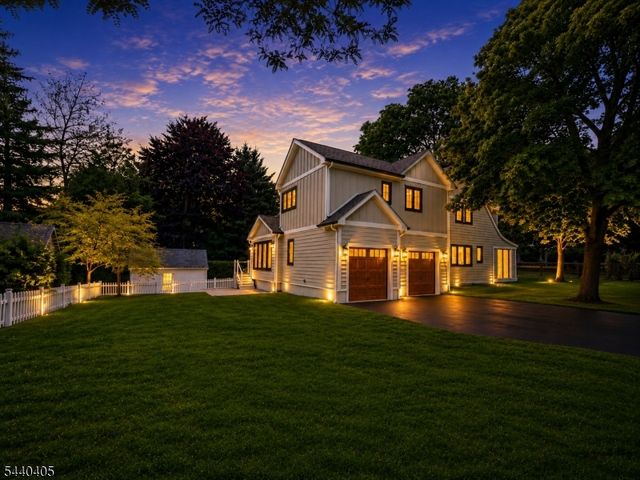 34 Pine Ter, Millburn Twp., NJ 07078