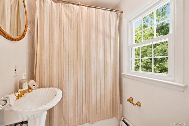 88 Ridgeview Drive, Pleasantville, NY 10570