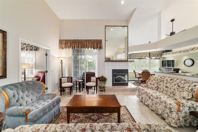 11407 SW 82ND AVENUE, Ocala, FL 34481