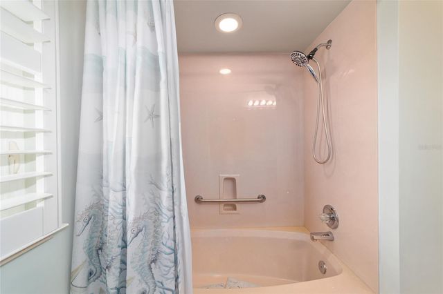 11407 SW 82ND AVENUE, Ocala, FL 34481