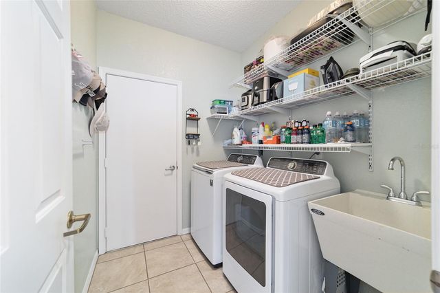 11407 SW 82ND AVENUE, Ocala, FL 34481