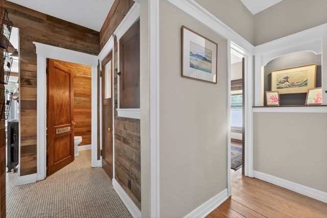 130 Gale Avenue, River Forest, IL 60305