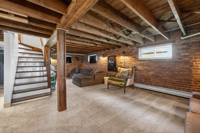 130 Gale Avenue, River Forest, IL 60305