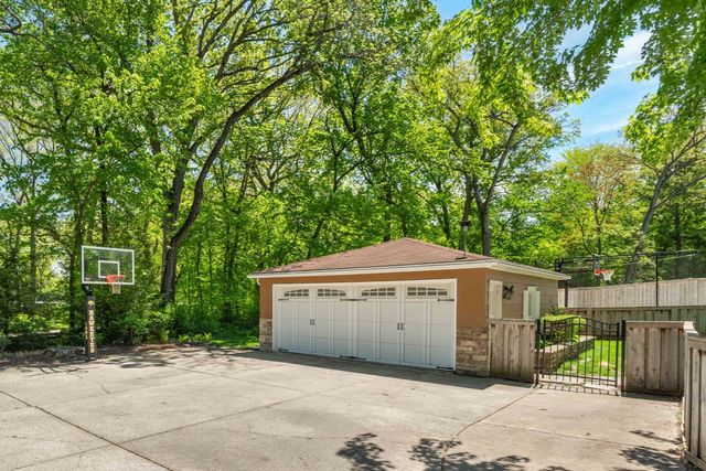 119 42nd Street, Des Moines, IA 50312