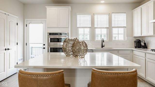 14561 Elsmere Lane, Carmel, IN 46074