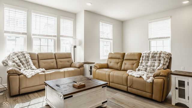 14561 Elsmere Lane, Carmel, IN 46074