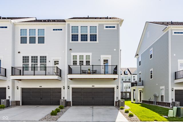 14561 Elsmere Lane, Carmel, IN 46074