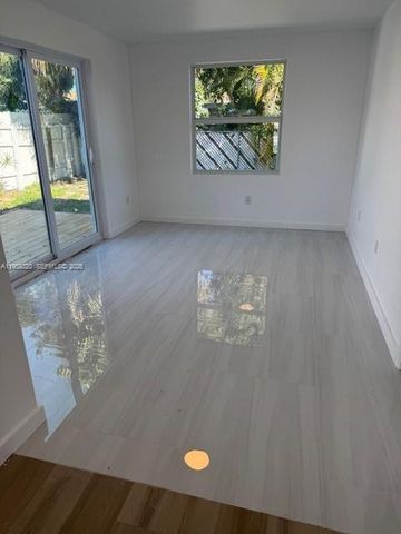 3840 NE 12th Avenue, Pompano Beach, FL 33064