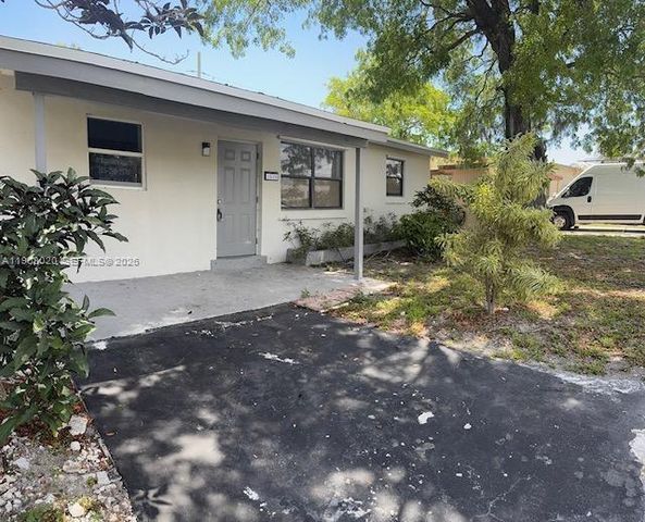 3840 NE 12th Avenue, Pompano Beach, FL 33064