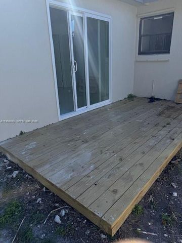 3840 NE 12th Avenue, Pompano Beach, FL 33064