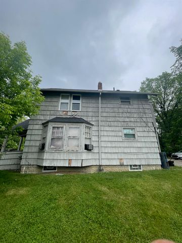 2663 W Court St Street, Flint, MI 48503