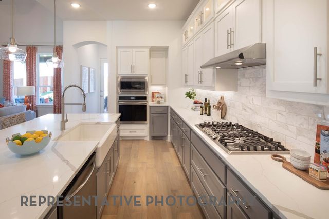 11321 Bratton Boulevard, Fort Worth, TX 76052
