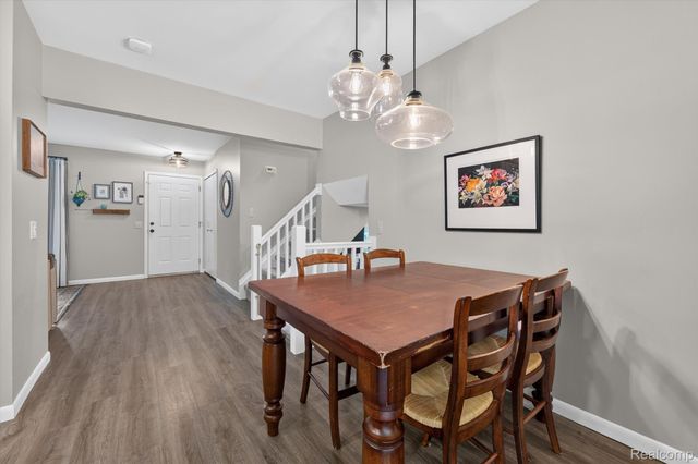 8965 Tartan Drive, Springfield Charter Township, MI 48348