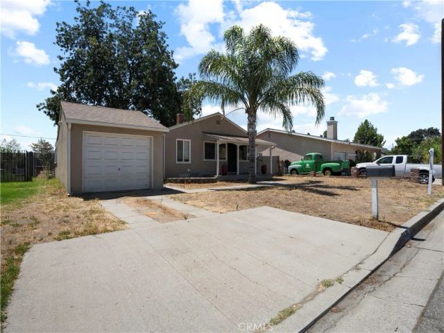 839 W 30th, San Bernardino, CA 92405