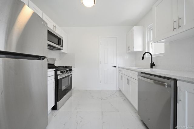 13031 218th Street, Springfield Gardens, NY 11413